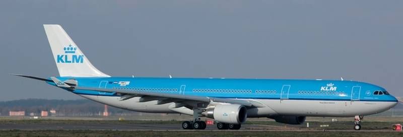 8-330-KLM.JPG